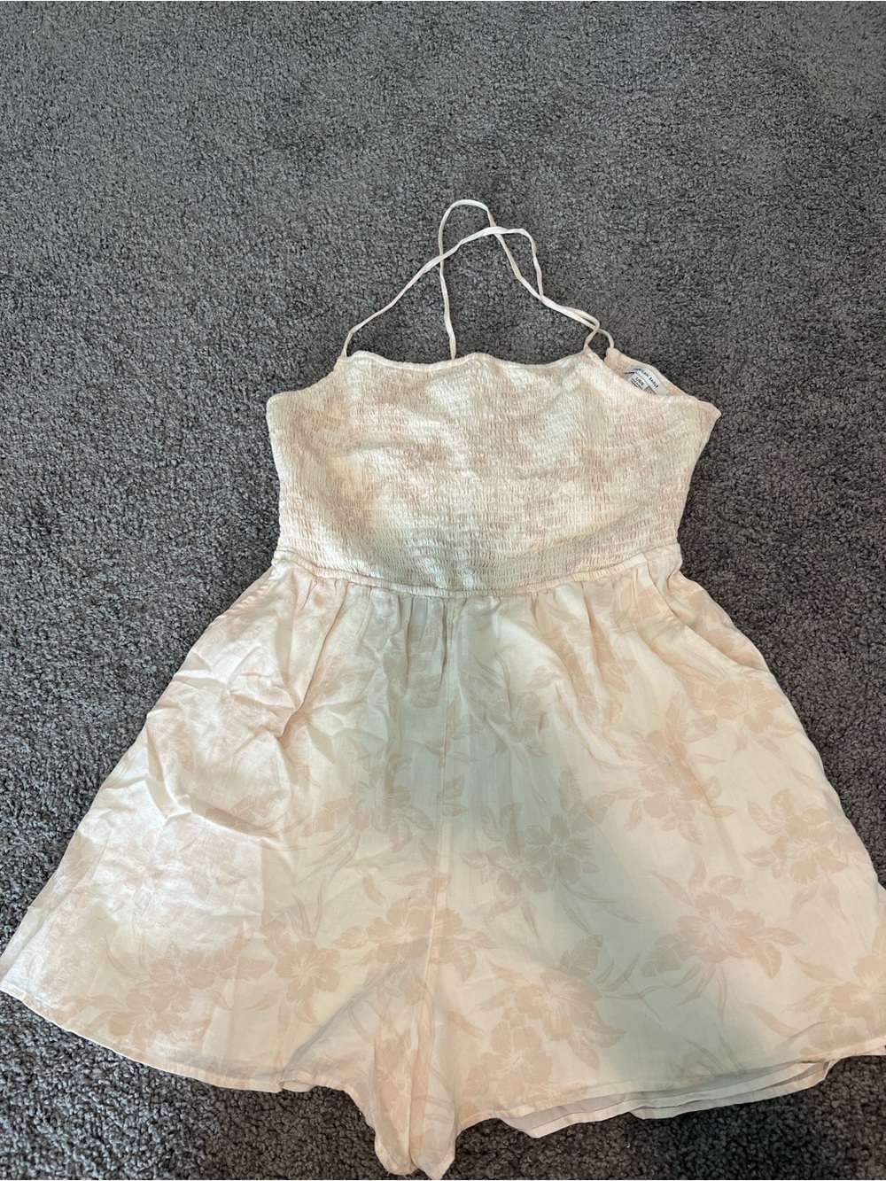 American Eagle Outfitters Cream Floral Romper
